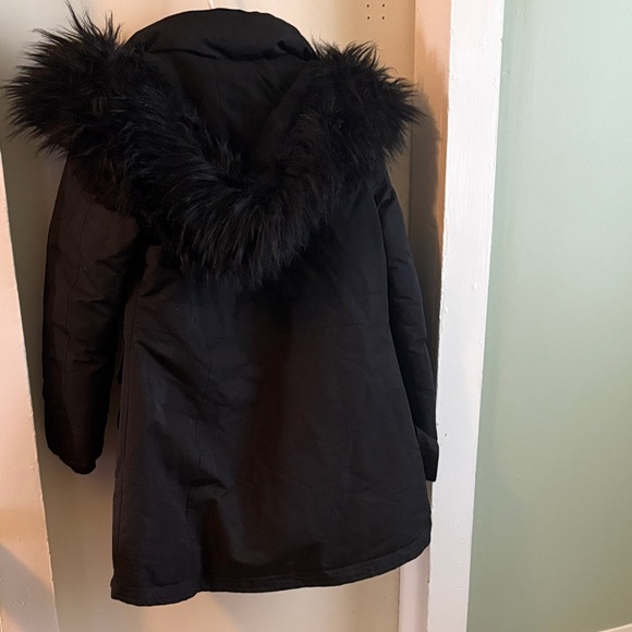 Canada weather gear Black winter coat . - Picture 5 of 5